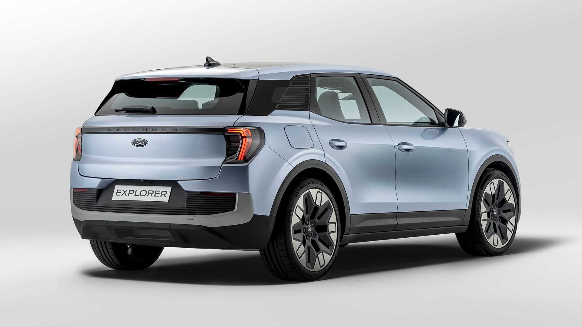 Ra mắt Ford Explorer phiên bản điện