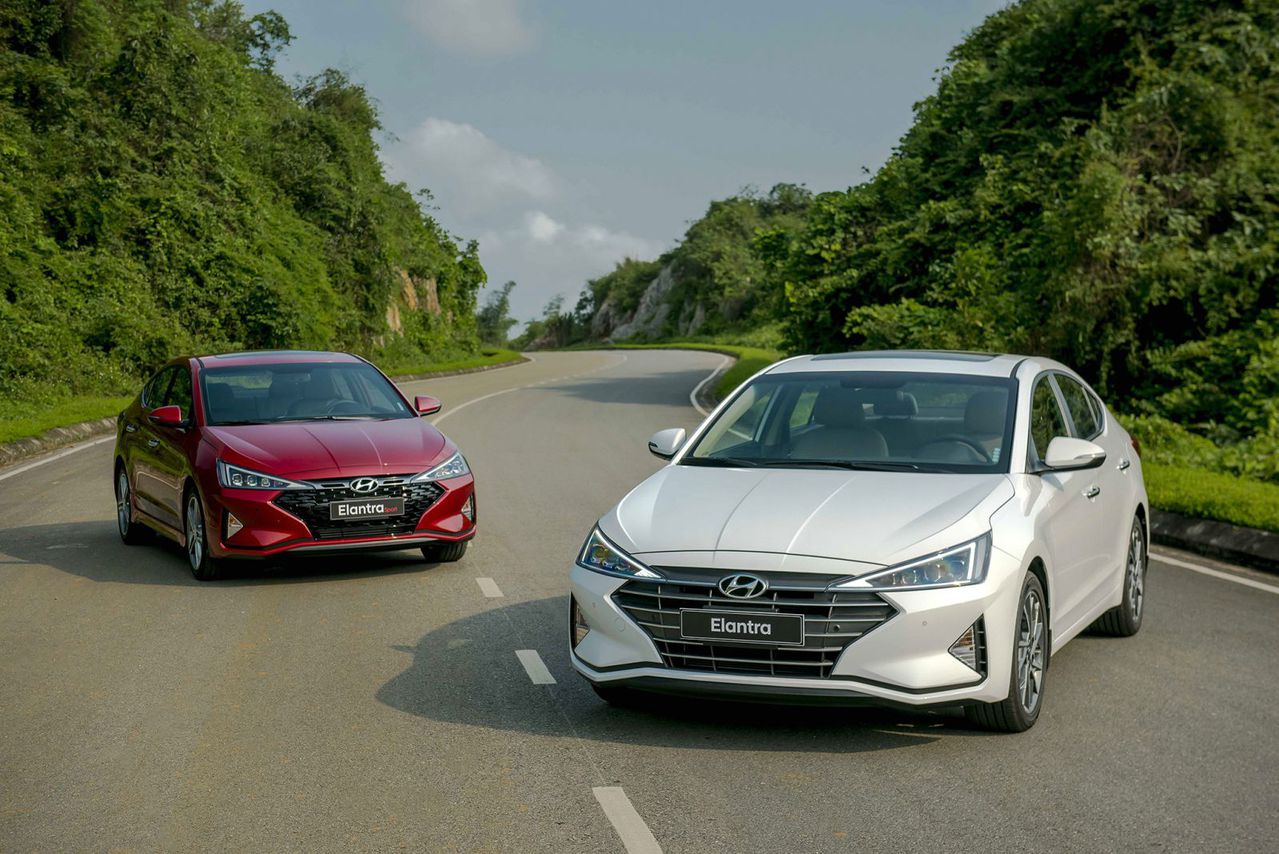 top 3 xe sedan hang c re nhat hien nay