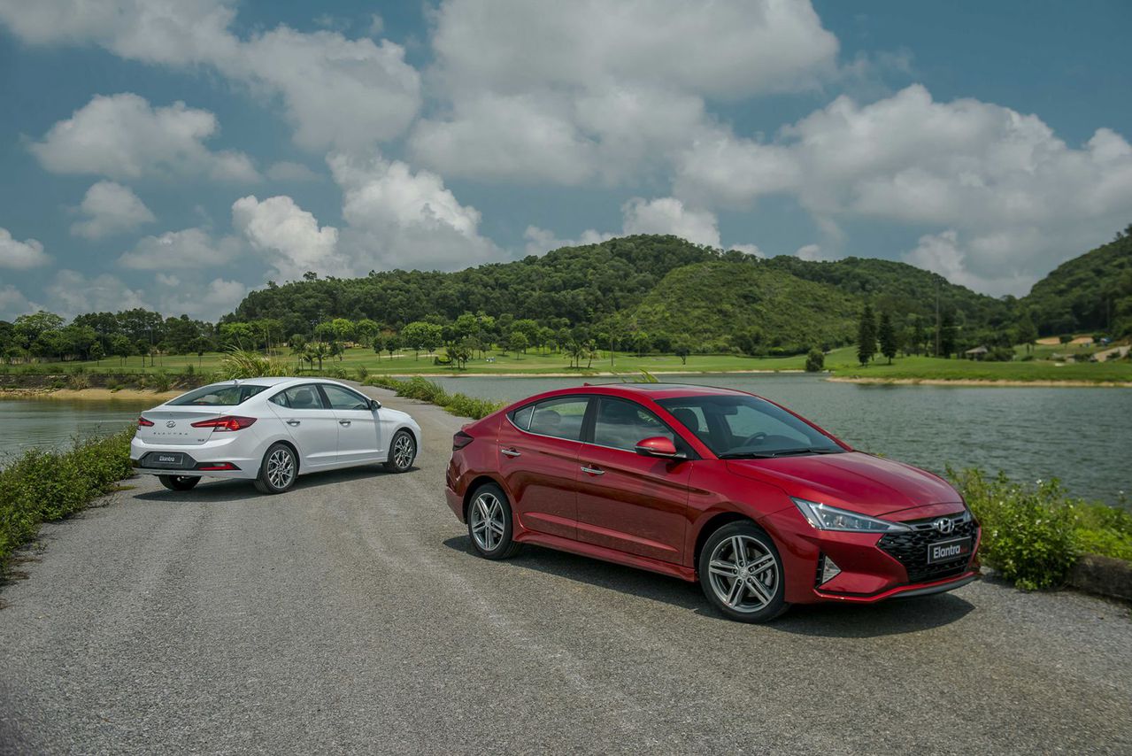 top 3 xe sedan hang c re nhat hien nay