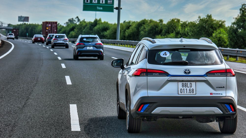 nhung diem an tuong tren toyota corolla cross