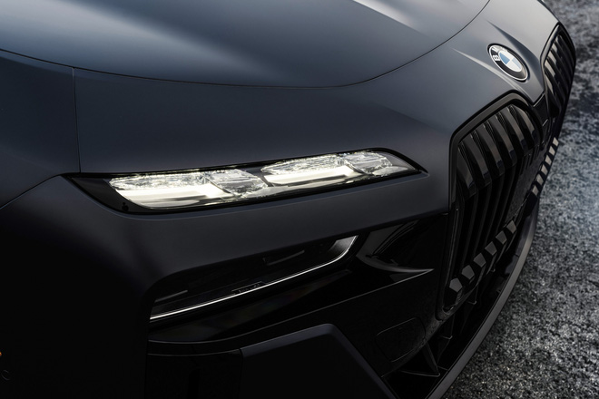 BMW 7-Series 2023 ra mắt