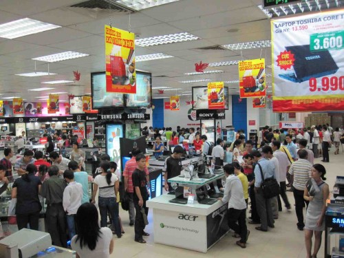 Ngành điện máy mất dần các thương hiệu lớn