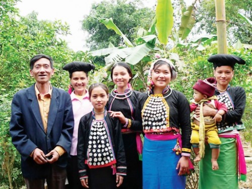 Mai một bản sắc vùng cao