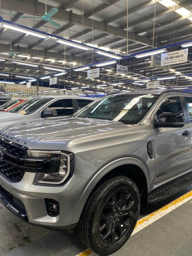 Ford Everest 2023 có giá dự kiến từ 1,075 tỷ đồng