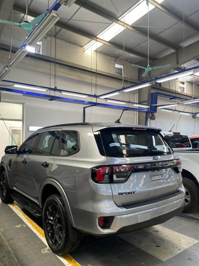 Ford Everest 2023 có giá dự kiến từ 1,075 tỷ đồng