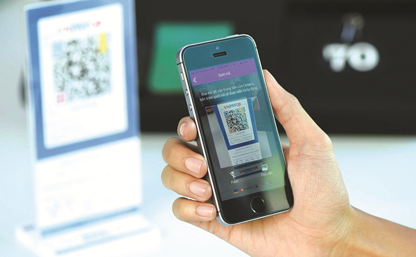 thanh toan qr code nhan to gop phan so hoa ngan hang