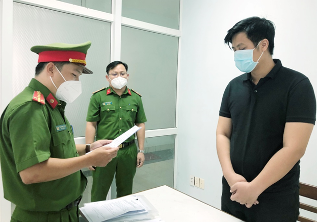 Khởi tố đối tượng lừa đảo, chiếm đoạt tài sản