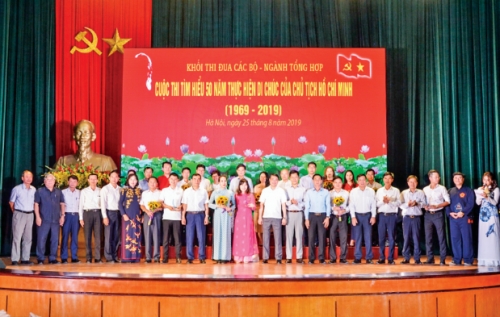 Di chúc của Bác Hồ: Những giá trị sống mãi với thời gian