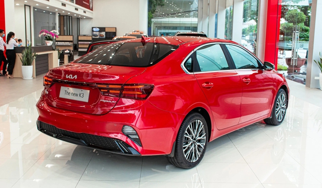 kia k3 giam gia ban