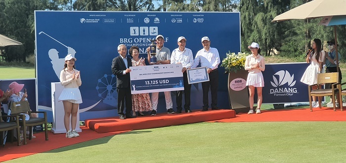 le trao giai brg oen golf championship danang 2022