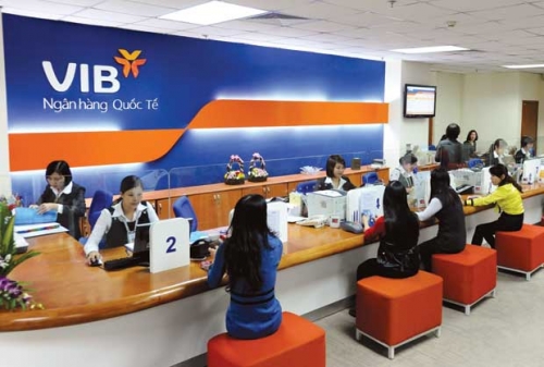 Thị trường chứng khoán những tháng cuối năm: Cổ phiếu ngân hàng sáng giá